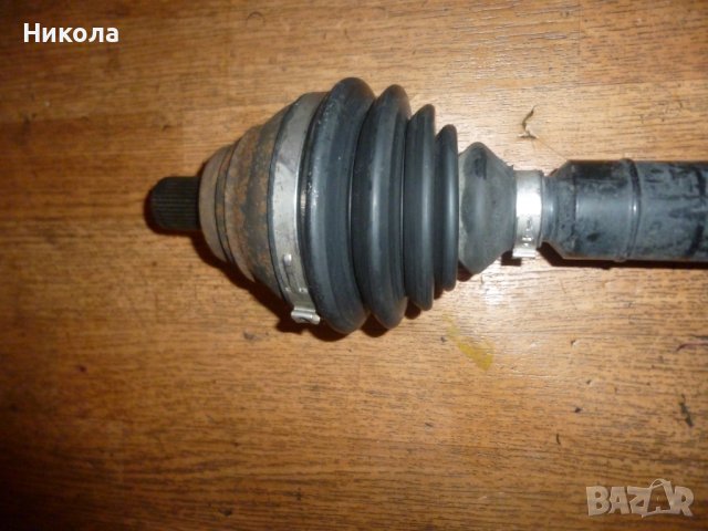 Дълга полуоска Голф 5 2.0 тди, снимка 2 - Части - 38844407