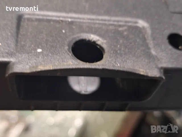 оригинална стойка за телевизор CROWN модел 22911, снимка 5 - Стойки, 3D очила, аксесоари - 47271780