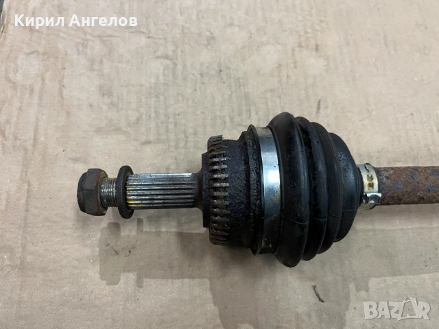 Задна дясна полуоска за VW Golf 3 Syncro 4x4, снимка 2 - Части - 43961784