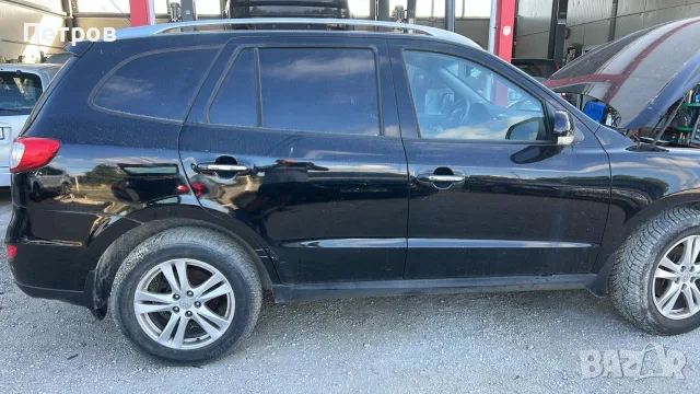 Продавам Hyundai Santa fe на части, снимка 2 - Автомобили и джипове - 55767111