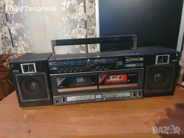 Boombox Aiwa CA-W30 касетофон , снимка 3 - Радиокасетофони, транзистори - 53659180