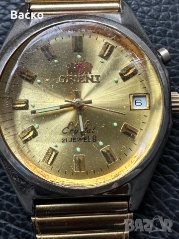 Orient златен часовник