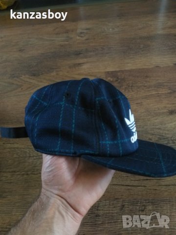  adidas Tartan Gdad Cap - страхотна шапка КАТО НОВА, снимка 5 - Шапки - 41622006