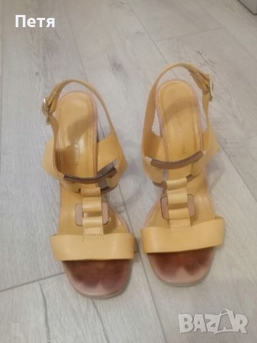 Естествена кожа наситено жълто, снимка 2 - Сандали - 41775001