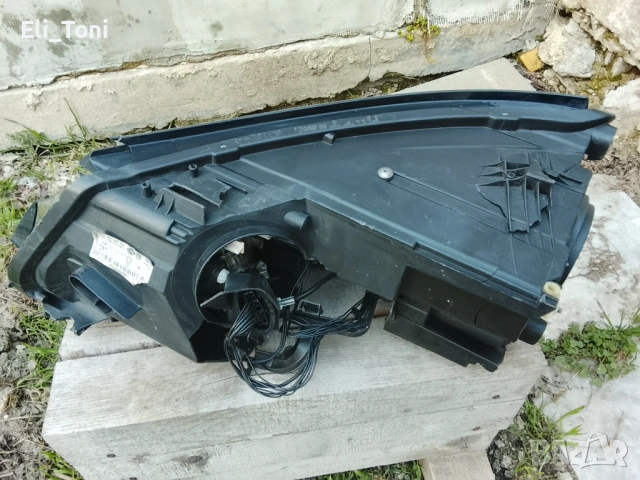 Десен фар за VW Tiguan за части, снимка 4 - Части - 53790296