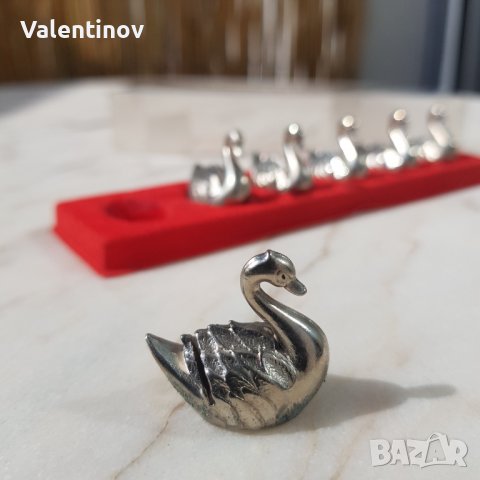 Комплект от шест метални поставки за имена- декорация зя маса, снимка 4 - Прибори за хранене, готвене и сервиране - 38939315