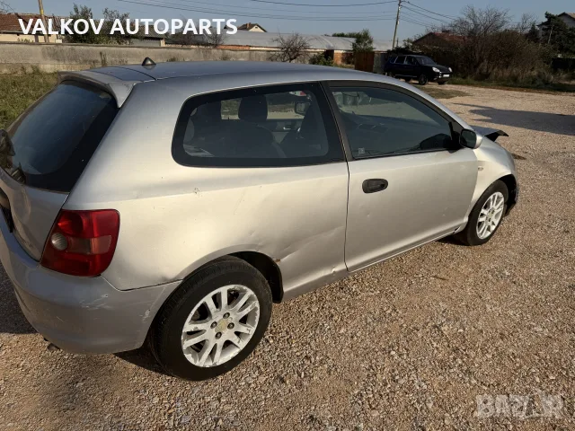 Honda Civic 1.7CDTI - На части!, снимка 3 - Части - 56187082