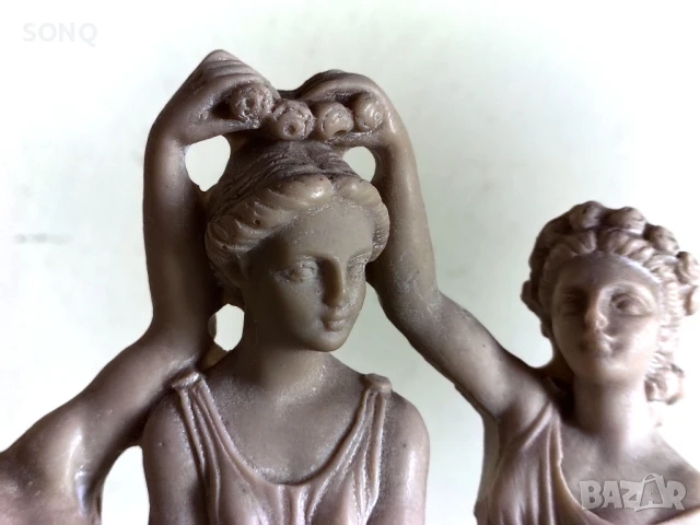 Страхотна Статуетка На Трите Грации, снимка 3 - Статуетки - 51140166