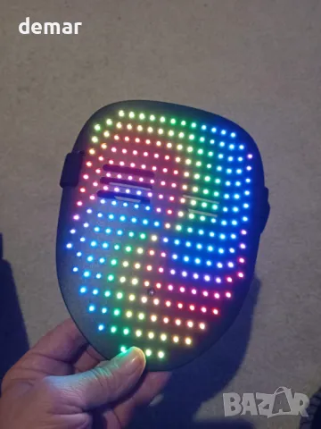 SPEWOM Светеща светодиодна маска с разпознаване на жестове и трансформация, снимка 9 - Други игри - 49689723