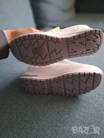 Бели кецове на платформа 7.5 см НОВИ, снимка 5 - Кецове - 53066994