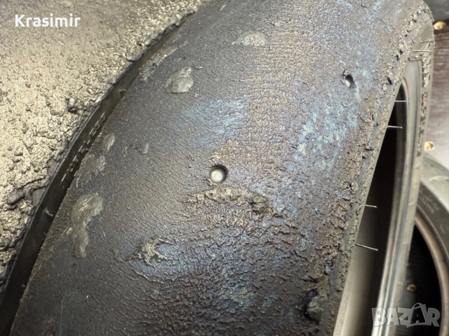 Комплект мото сликове PIRELLI Diablo Superbike SC1, снимка 8 - Гуми и джанти - 52302614