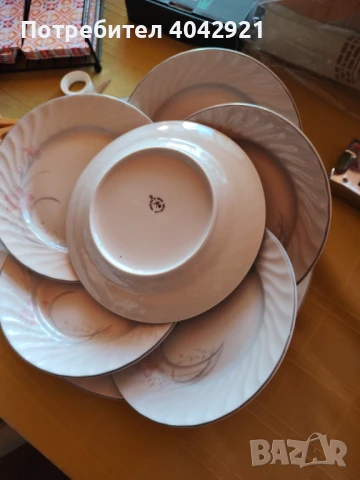 Порцеланови плата + 6 чинии , снимка 4 - Сервизи - 50537933