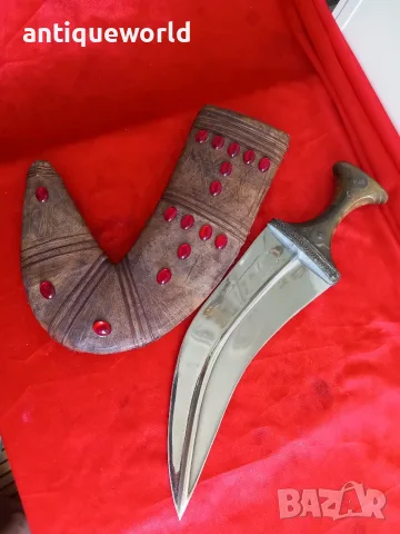 Стар ХАНДЖАР, Кинджал , Кама Дръжка Носорог, Камъни, снимка 5 - Антикварни и старинни предмети - 55958851