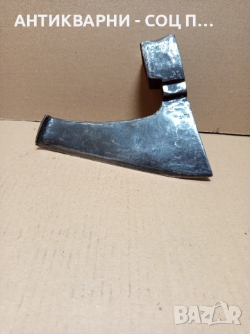 Соц Стара Ръчно Кована Брадва Кривица Номер 1., снимка 4 - Антикварни и старинни предмети - 52092471
