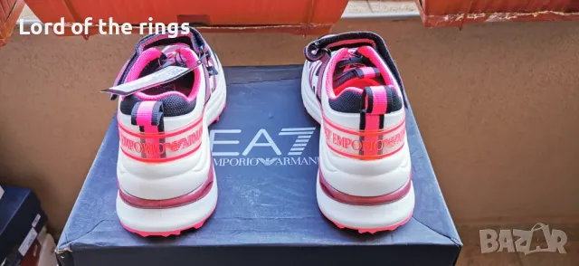 Оригинални маркови дамски маратонки EMPORIO ARMANI EA7 - 38 2/3 номер, снимка 4 - Маратонки - 49934566