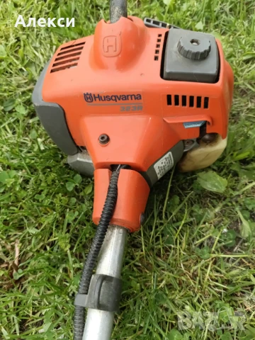 Продавам моторна коса Husqvarna 323 R- изряднa, снимка 3 - Градинска техника - 50530100