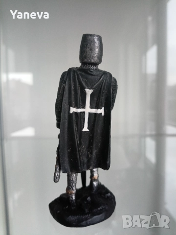 Римски воин, шлем магнит, рицар от Малта, трите мъдри маймуни. , снимка 5 - Статуетки - 52665826