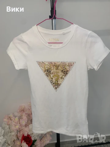 Тениска Guess в размер S, снимка 5 - Тениски - 50663528