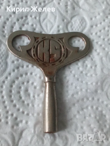 Ключ за стенен часовник 28122