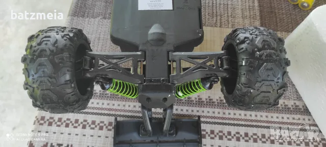 RC количка със дистанционно, снимка 4 - Коли, камиони, мотори, писти - 55775042