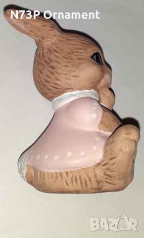 СЕДНАЛО СЛАДКО ЗАЙЧЕ.КЕРАМИКА.РЪЧНО РИСУВАНО. , снимка 2 - Колекции - 36099020