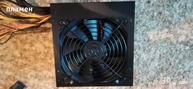 Продавам захранване 550w, снимка 2 - Захранвания и кутии - 56060075