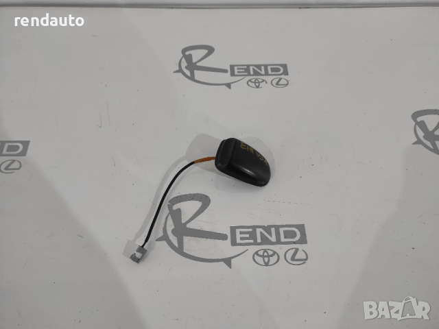 Антена за Toyota Corolla E18 USA 2013-2018