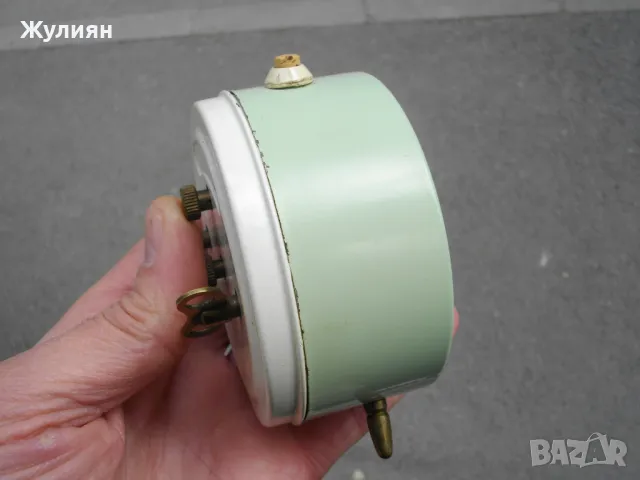 КОЛЕКЦИОНЕРСКИ БУДИЛНИК JUNGHANS , снимка 4 - Антикварни и старинни предмети - 49939953