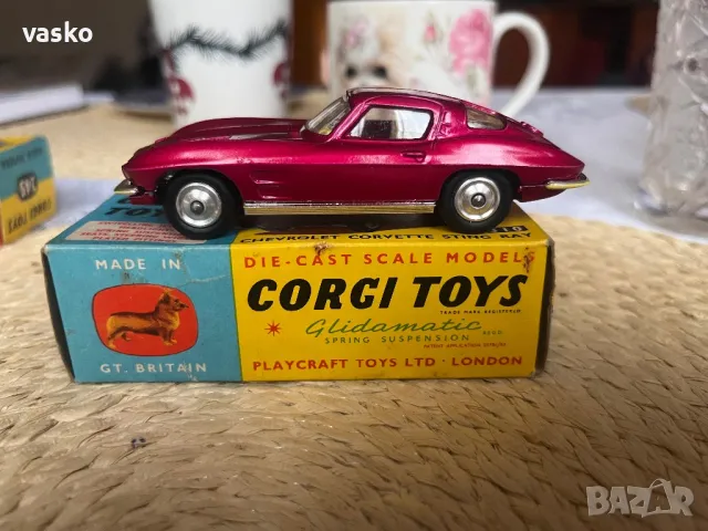 CORGI TOYS CORVETTE STING RAY GT.BRITAIN