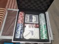 Куфарче със зарове карти и жетони, снимка 1 - Други ценни предмети - 42299472