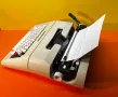 Пишеща Машина Olivetti Lettera 35 Клавиатура Кирилица Топ Състояние Нова лента, снимка 6