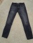 Tommy jeans 27 размер, снимка 1 - Дънки - 38830236