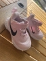 Детски маратонки NIKE, снимка 2
