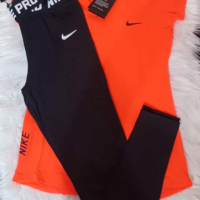 Дамски екипи Nike, снимка 3 - Спортни екипи - 44667155