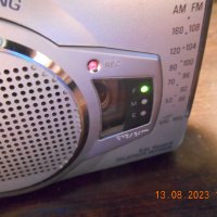 AIWA HS-JS199  WalkmanCassette Player Recording S-BASS AMFM  Radio Stereo - vintage88, снимка 12 - Други - 41983377