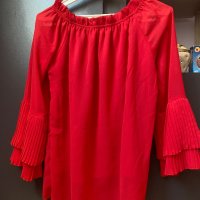 Червена блуза , снимка 2 - Блузи с дълъг ръкав и пуловери - 40897837
