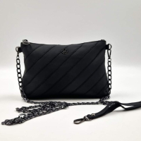 Модерна дамска чанта от ест. к. в елегантен дизайн с метлна дръжка за рамо тип синдцир 32/20см, снимка 3 - Чанти - 44773751