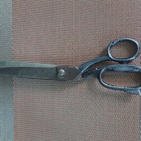 Продавам стара,шивашка ножица--TRUSETAL 1.Г.Д.Р., снимка 3 - Антикварни и старинни предмети - 41734783