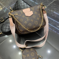 Дамска чанта Louis Vuitton , снимка 2 - Чанти - 44780231