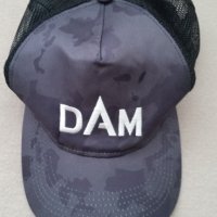 DAM шапка , снимка 1 - Шапки - 42167813