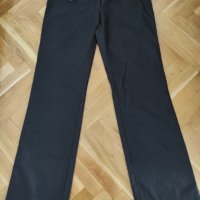 Продавам елегантен панталон Ками с ламена нишка 44 номер, снимка 1 - Панталони - 34358370