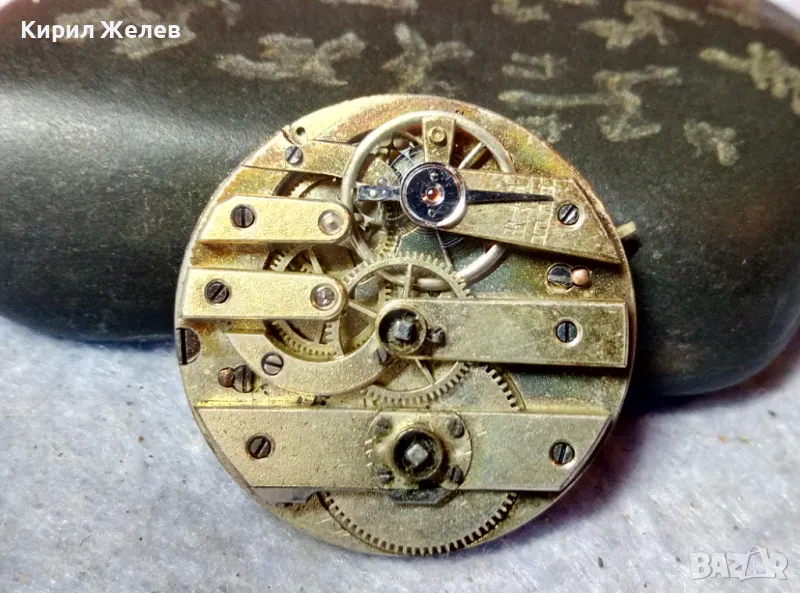 МЕХАНИЗЪМ с ПОРЦЕЛАНОВ РИМСКИ ЦИФЕРБЛАТ отСТАР КОЛЕКЦИОНЕРСКИ РЯДЪК ШВЕЙЦАРСКИ ДЖОБЕН ЧАСОВНИК 49637, снимка 1