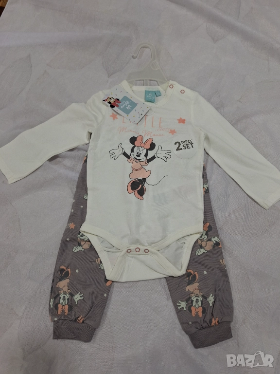 Нов комплект за бебе момиче. Размер 6-9м , снимка 1
