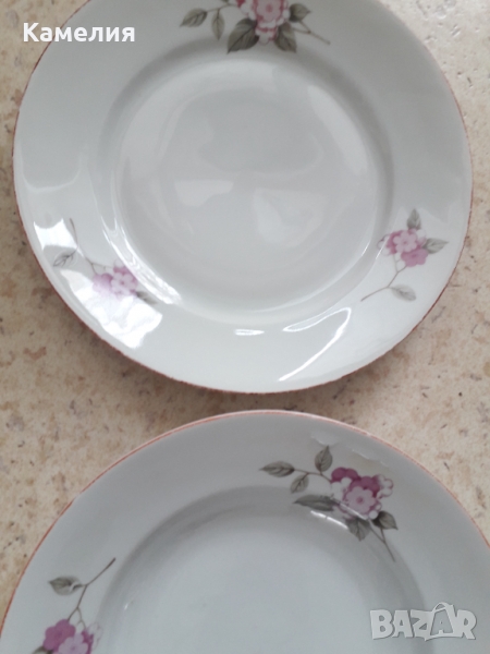 Български порцеланови чинии , снимка 1