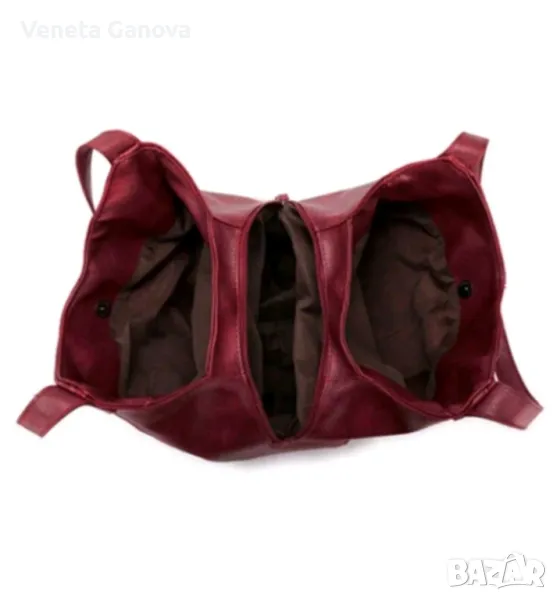 Дамска чанта в черно или бордо  с три прегради, снимка 1