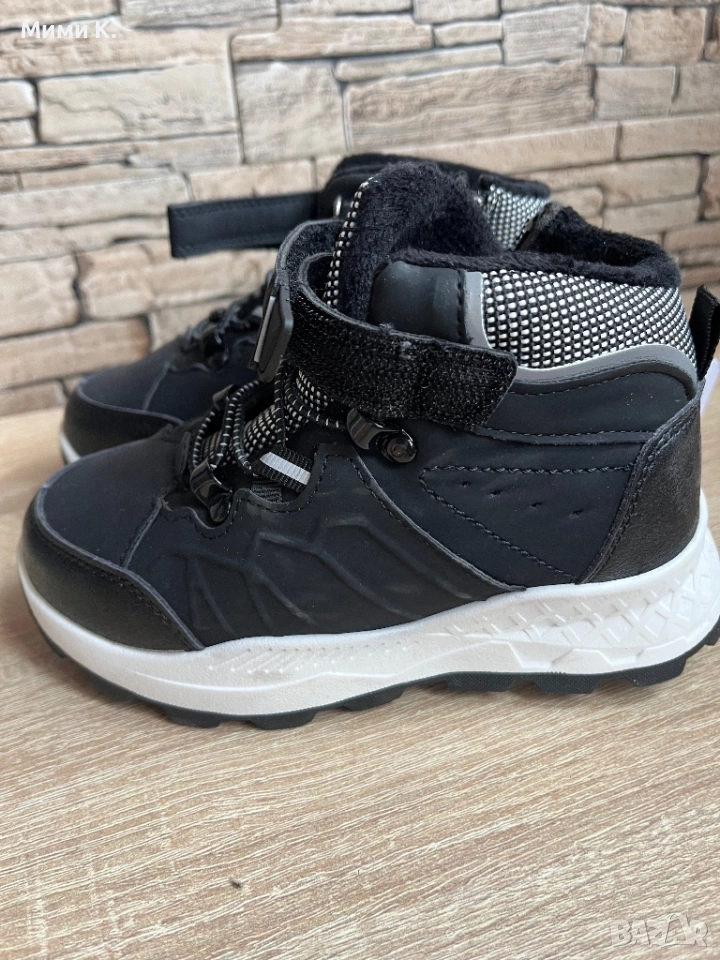 Детски обувки тип маратонки , снимка 1