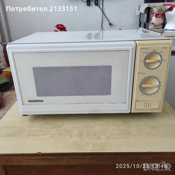 Продавам микровълнова фурна Gold Star, снимка 1