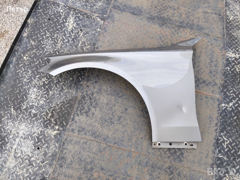 Преден ляв калник за Мерцедес Ц класа w205 след 2015, снимка 1