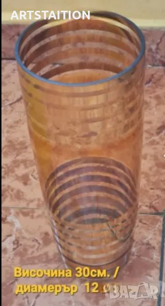 Две стъклени вази, снимка 1