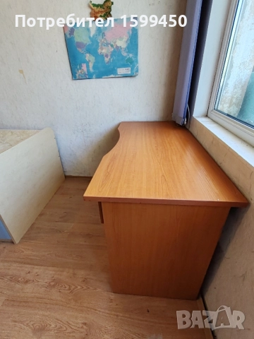 ученическо бюро без следи от употреба, снимка 3 - Бюра - 51829876